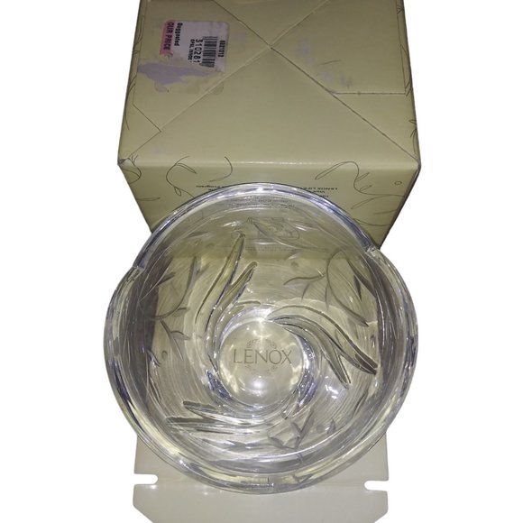 LENOX OPAL INNOCENCE Hand Cut Lead Crystal Votive Candle Holder 4 1/2" - Picture 4 of 10